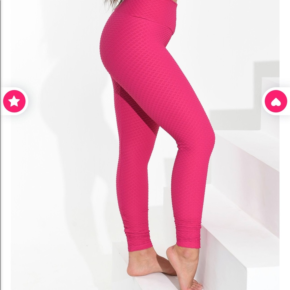 Bootybybrabants Croco Skin Raspberry leggings